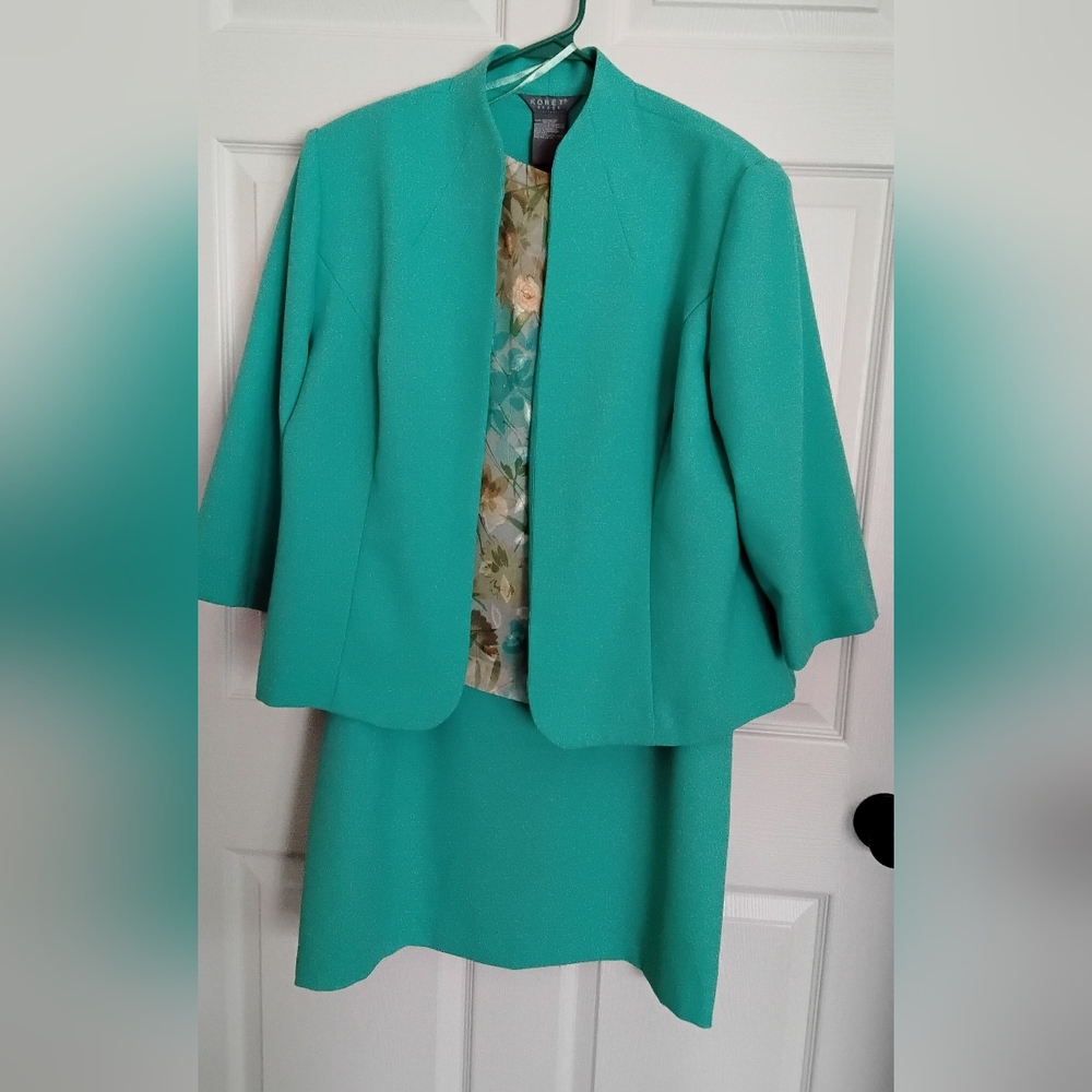 Kornet Teal Three-Piece  Blazer Set